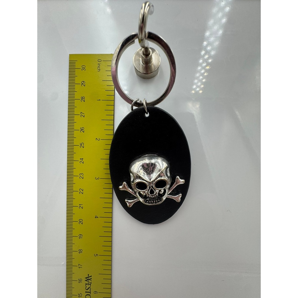Black Leather Skull and Crossbones Keychain Silver Gothic Biker Bag Charm Clasp‎